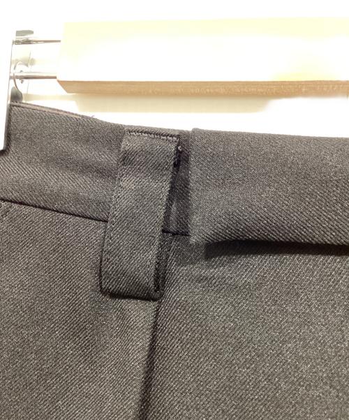 THE SHINZONE（ザ シンゾーン）THE SHINZONE (ザ シンゾーン) タックテーパードパンツ ブラック サイズ:34の古着・服飾アイテム