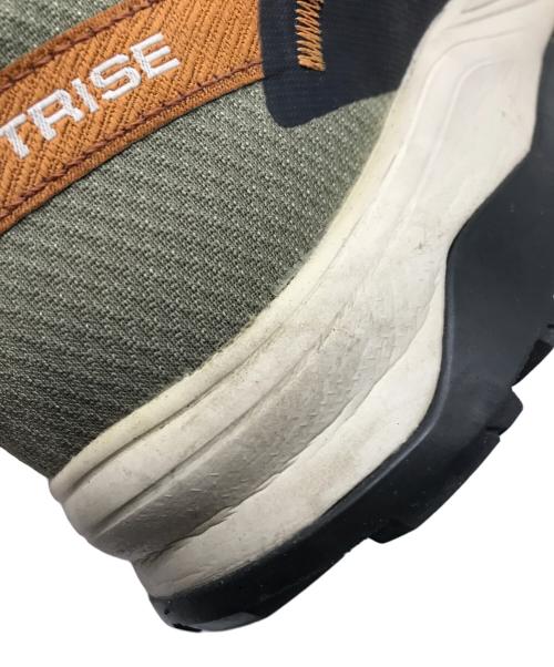 SALOMON（サロモン）SALOMON (サロモン) OUTRISE GTX カーキ サイズ:US 8 1/2の古着・服飾アイテム