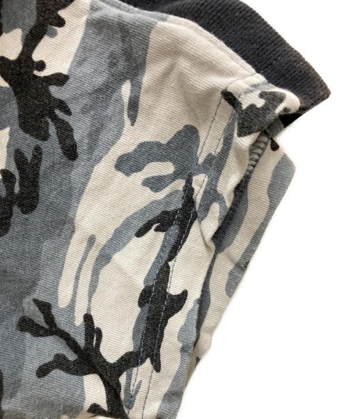 SUPREME（シュプリーム）Supreme (シュプリーム) CRANE S/S TOP WHITE CAMO グレー サイズ:Sの古着・服飾アイテム