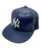 New Eraニューエラ）の古着「エコレザーキャップ」｜ネイビー