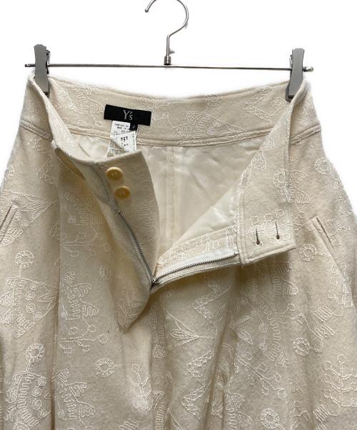 Y's（ワイズ）Y's (ワイズ) ジャガードフレアスカート ベージュ サイズ:2の古着・服飾アイテム