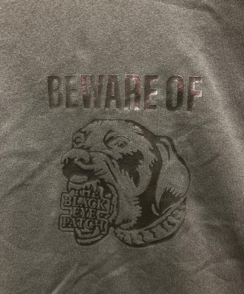 BlackEyePatch（ブラックアイパッチ）BlackEyePatch (ブラックアイパッチ) BEWARE OF tシャツ グレー サイズ:Ｌの古着・服飾アイテム