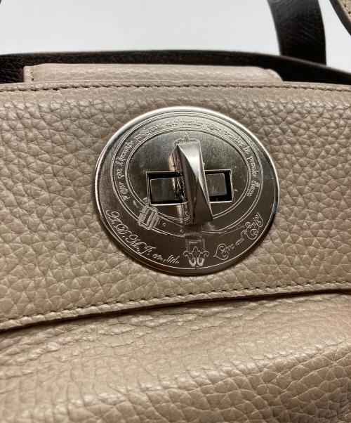 A.D.M.J.（エーディーエムジェイ）A.D.M.J. (エーディーエムジェイ) レザーハンドバッグ ベージュの古着・服飾アイテム