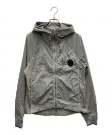 C.P COMPANY（シーピーカンパニー）の古着「ナイロンメタルジャケット」｜グレー