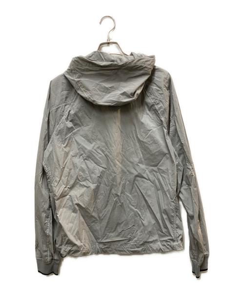 C.P COMPANY（シーピーカンパニー）C.P COMPANY (シーピーカンパニー) ナイロンメタルジャケット グレー サイズ:50の古着・服飾アイテム