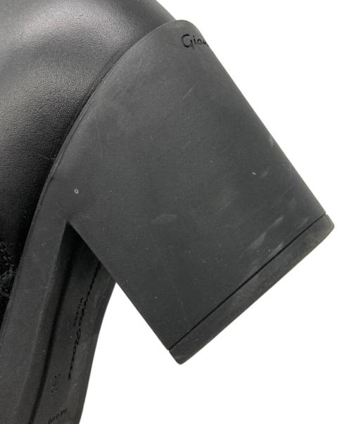 Gianvito Rossi（ジャンヴィト ロッシ）Gianvito Rossi (ジャンヴィト ロッシ) Dylan アンクルブーツ ブラック サイズ:23.5cmの古着・服飾アイテム