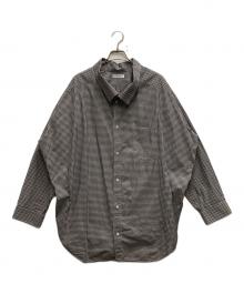 BALENCIAGA（バレンシアガ）の古着「バックロゴギンガムチェックシャツ」｜ブラック×ホワイト