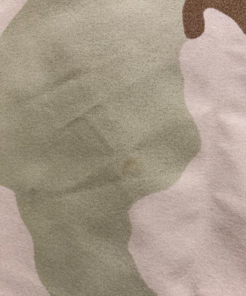 US ARMY（ユーエスアーミー）US ARMY (ユーエスアーミー) ECWCS/GENⅠデザートカモジャケット ベージュ×カーキ サイズ:Lの古着・服飾アイテム