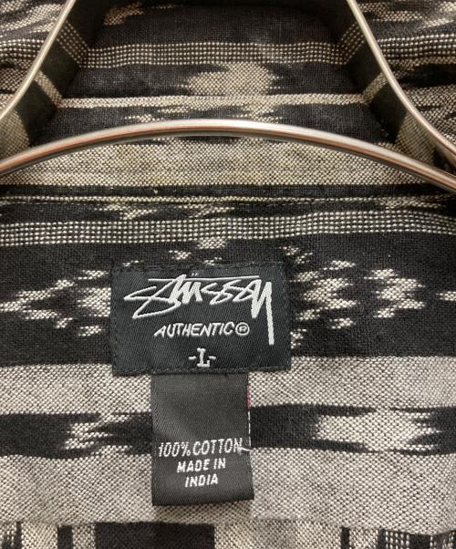 stussy（ステューシー）stussy (ステューシー) 00'sネイティブ柄半袖シャツ ブラック サイズ:Lの古着・服飾アイテム