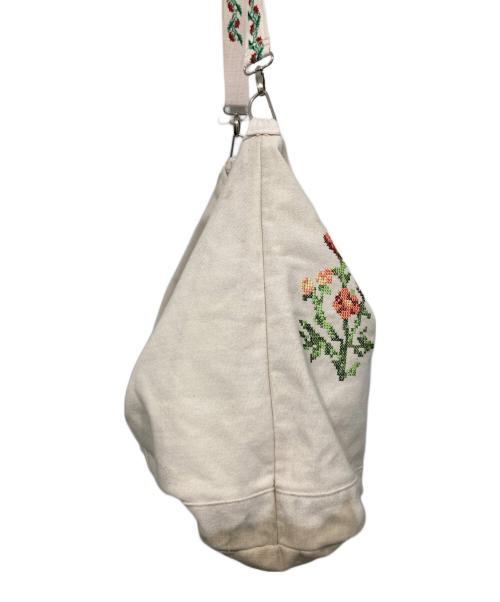 son of the cheese（（サノバチーズ））son of the cheese (（サノバチーズ）) FlowerStitch CanvasBag ベージュの古着・服飾アイテム