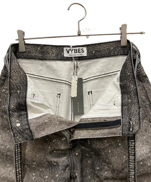 VYBES（ヴァイブス）VYBES (ヴァイブス) ラインストーンデニムパンツ ブラック サイズ:30の古着・服飾アイテム