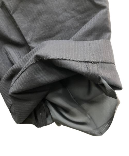 COMME des GARCONS HOMME DEUX（コムデギャルソン オム ドゥ）COMME des GARCONS HOMME DEUX (コムデギャルソン オム ドゥ) ピンストライプタックショーツ ブラック サイズ:Lの古着・服飾アイテム