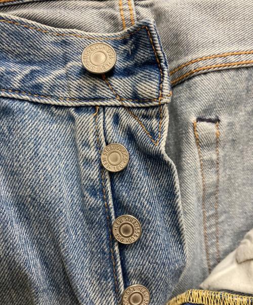 LEVI'S（リーバイス）LEVI'S (リーバイス) 150周年モデルダメージ加工デニムパンツ ブルー サイズ:W33の古着・服飾アイテム