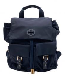 TORY BURCH（トリーバーチ）の古着「ナイロンフラップリュック」｜ネイビー