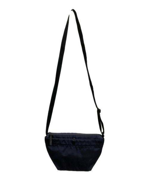 TORY BURCH（トリーバーチ）TORY BURCH (トリーバーチ) ナイロンフラップリュック ネイビーの古着・服飾アイテム