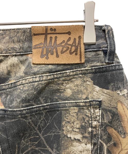 stussy（ステューシー）stussy (ステューシー) REALTREE EDGE BIG OL JEAN カーキ サイズ:76cm (W30)の古着・服飾アイテム
