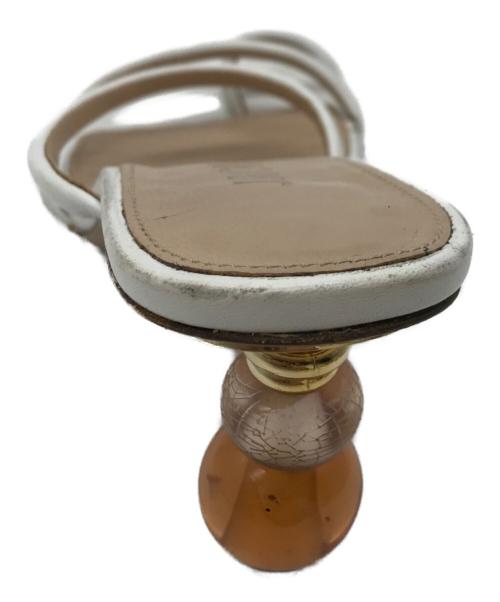 jacquemus（ジャックムス）JACQUEMUS (ジャックムス) Noli leather sandal ホワイト サイズ:38の古着・服飾アイテム