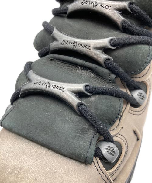 NEW ROCK（ニューロック）NEW ROCK (ニューロック) M-106-C69 デザインスニーカー ベージュ サイズ:41の古着・服飾アイテム
