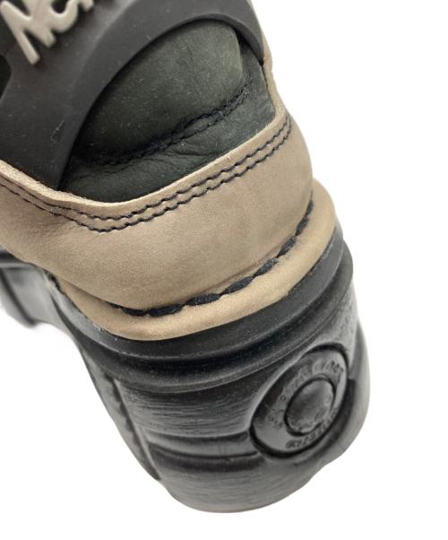 NEW ROCK（ニューロック）NEW ROCK (ニューロック) M-106-C69 デザインスニーカー ベージュ サイズ:41の古着・服飾アイテム