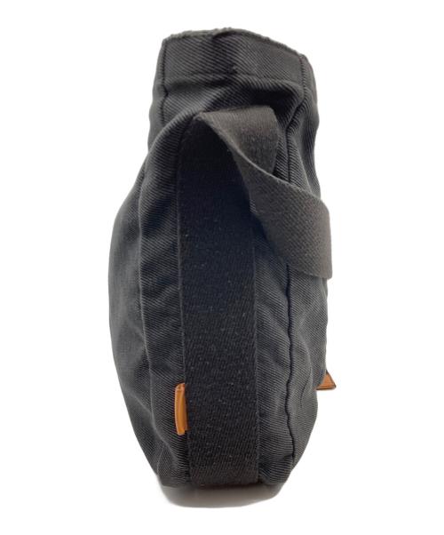 HENDER SCHEME（エンダースキーマ）HENDER SCHEME (エンダースキーマ) キャンバスショルダーバッグ ブラックの古着・服飾アイテム