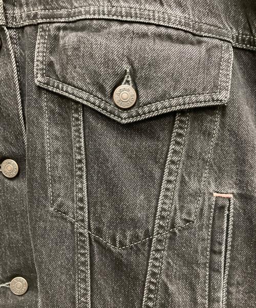 Acne studios（アクネ ストゥディオズ）Acne studios (アクネ ストゥディオズ) リラックスクロップドフィットデニムジャケット ブラック サイズ:34の古着・服飾アイテム