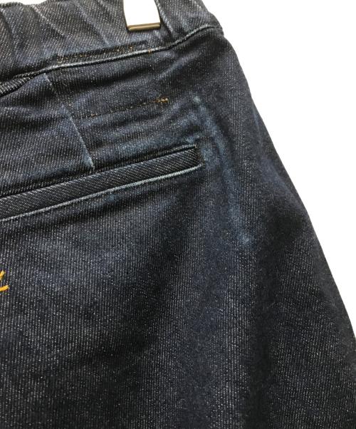 45R（フォーティファイブ・アール）45R (フォーティファイブ・アール) ライ麦ストレッチデニムのサブリナスラックス インディゴ サイズ:FREEの古着・服飾アイテム