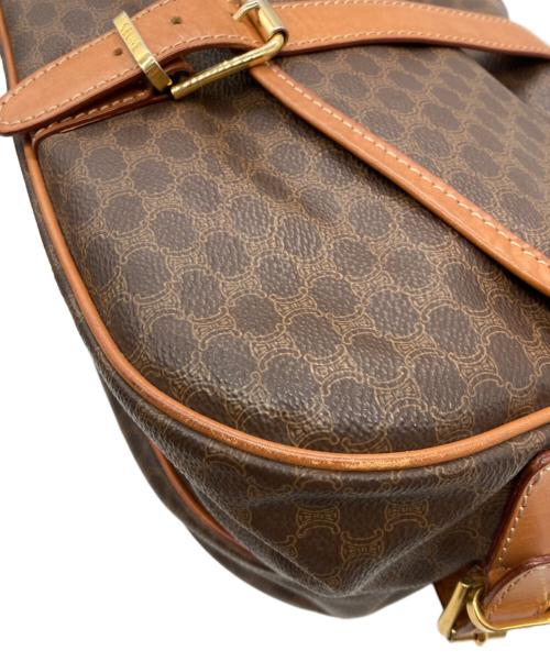 CELINE（セリーヌ）CELINE (セリーヌ) マカダムショルダーバッグ ブラウンの古着・服飾アイテム
