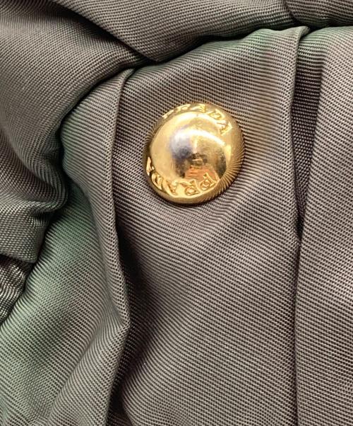 PRADA（プラダ）PRADA (プラダ) ギャザー2WAYバッグ グリーンの古着・服飾アイテム