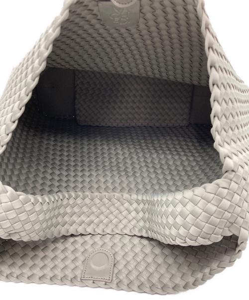 NAGHEDI（ナゲディ）NAGHEDI (ナゲディ) Nomad Large Hobo ショルダーバッグ オリーブ(OLEA)の古着・服飾アイテム