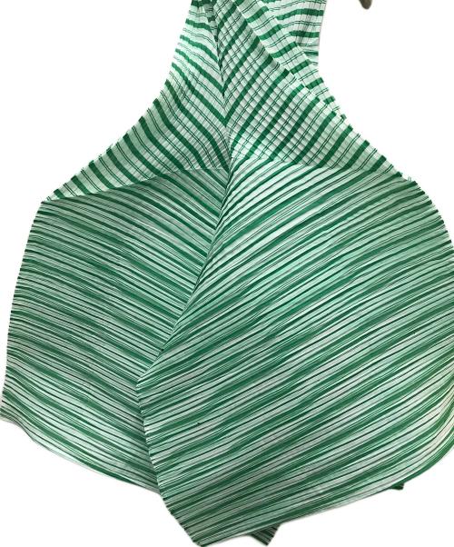 ISSEY MIYAKE（イッセイミヤケ）ISSEY MIYAKE (イッセイミヤケ) GENERIC STRIPES (MACHINE PLEATS) グリーン サイズ:2の古着・服飾アイテム