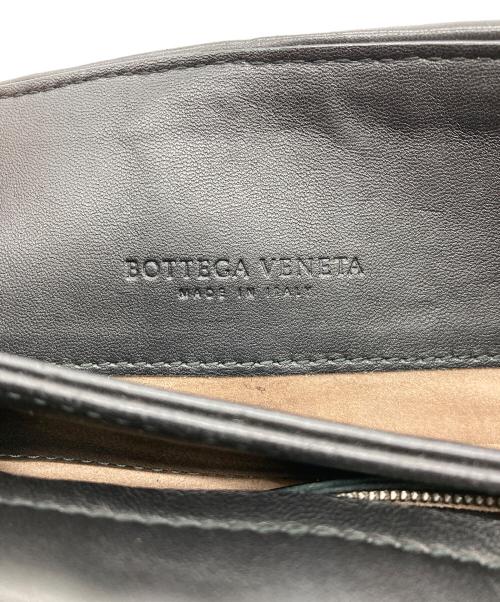 BOTTEGA VENETA（ボッテガベネタ）BOTTEGA VENETA (ボッテガベネタ) ミラー付イントレチャートショルダーバッグ ブラックの古着・服飾アイテム