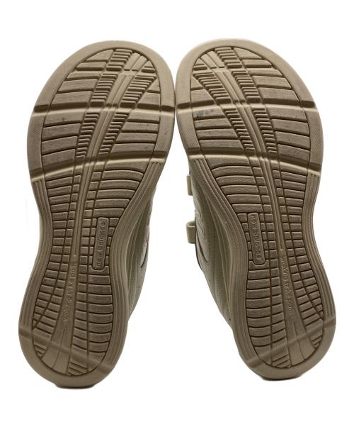 NEW BALANCE（ニューバランス）NEW BALANCE (ニューバランス) ベルクロ ダッドシューズ ベージュ サイズ:US 9の古着・服飾アイテム