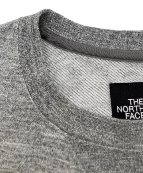 THE NORTH FACE（ザ ノース フェイス）THE NORTH FACE (ザ ノース フェイス) トレーナー スクエアロゴクルー NT11954 グレー サイズ:Mの古着・服飾アイテム