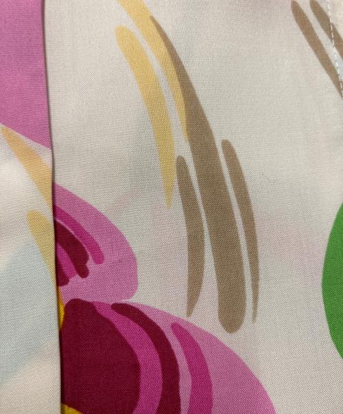 GUCCI（グッチ）GUCCI (グッチ) フローラルシルクシャツ ベージュ サイズ:Sの古着・服飾アイテム