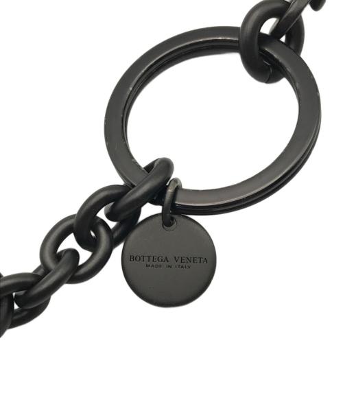 BOTTEGA VENETA（ボッテガベネタ）BOTTEGA VENETA (ボッテガベネタ) ボンボンチャーム ブラック×グレーの古着・服飾アイテム