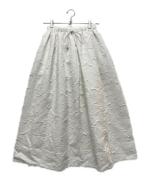 ebure（エブール）EBURE (エブール) コットンフラワージャガード スカート ホワイト サイズ:36の古着・服飾アイテム
