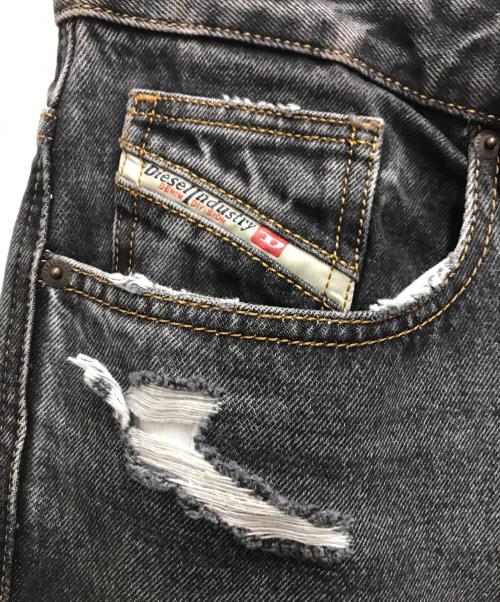 DIESEL（ディーゼル）DIESEL (ディーゼル) straight jeans 1996 d-sire グレー サイズ:W34の古着・服飾アイテム