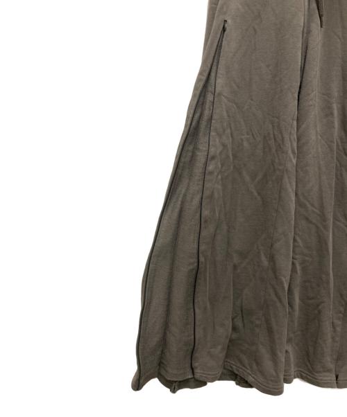 darich（ダーリッチ）Darich (ダーリッチ) ユーズドルックフリルスウェットパンツ カーキ サイズ:FREEの古着・服飾アイテム
