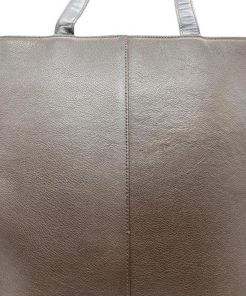 BURBERRY（バーバリー）BURBERRY (バーバリー) レザートートバッグ ブラウンの古着・服飾アイテム