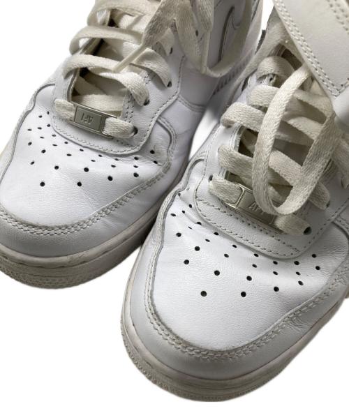 NIKE（ナイキ）NIKE (ナイキ) WMNS AIR FORCE 1 MID 07 LE ホワイト サイズ:24.5の古着・服飾アイテム