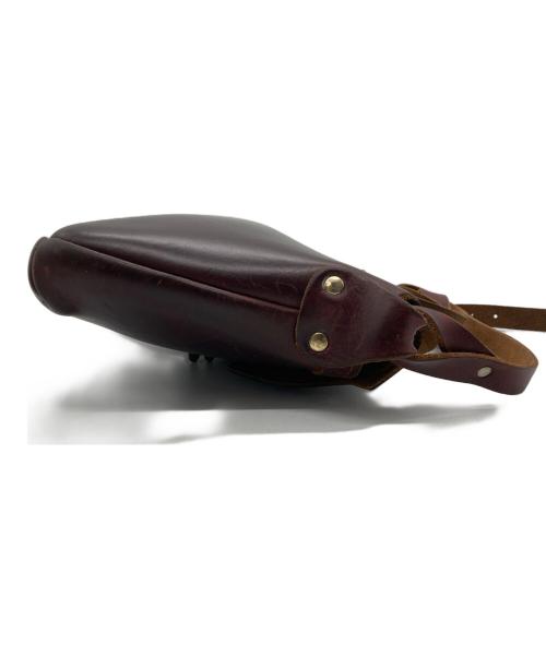 FERNAND LEATHER（フェルナンド レザー）FERNAND LEATHER (フェルナンド レザー) Horizontal Latch Pouch ブラウンの古着・服飾アイテム