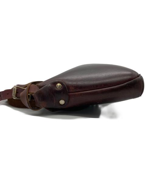 FERNAND LEATHER（フェルナンド レザー）FERNAND LEATHER (フェルナンド レザー) Horizontal Latch Pouch ブラウンの古着・服飾アイテム
