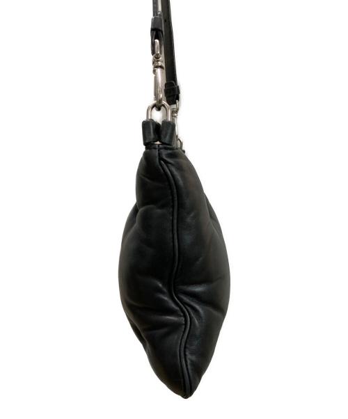 Maison Margiela（メゾンマルジェラ）Maison Margiela (メゾンマルジェラ) GLAM SLAM FLAT POCKET BAG ブラックの古着・服飾アイテム