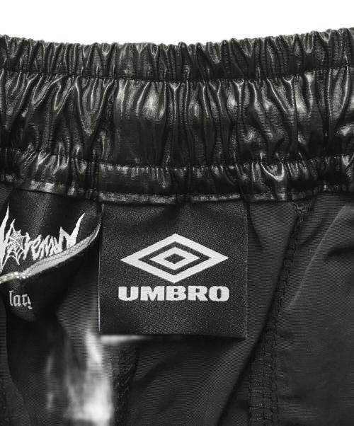 Noremid（ノーリミッド）Noremid (ノーリミッド) UMBRO (アンブロ) REFLECTIVE NYLON PANTS ブラック サイズ:Lの古着・服飾アイテム