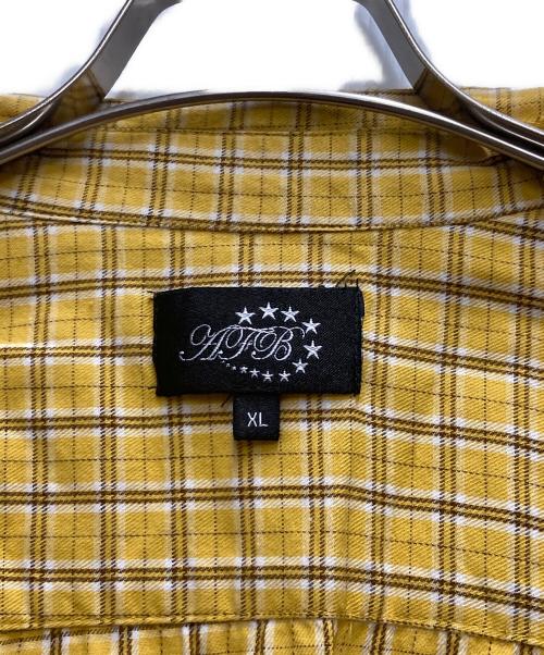 AFB（エーエフビー）AFB (エーエフビー) POSITIVE ENERGY SHIRTS イエロー サイズ:XLの古着・服飾アイテム