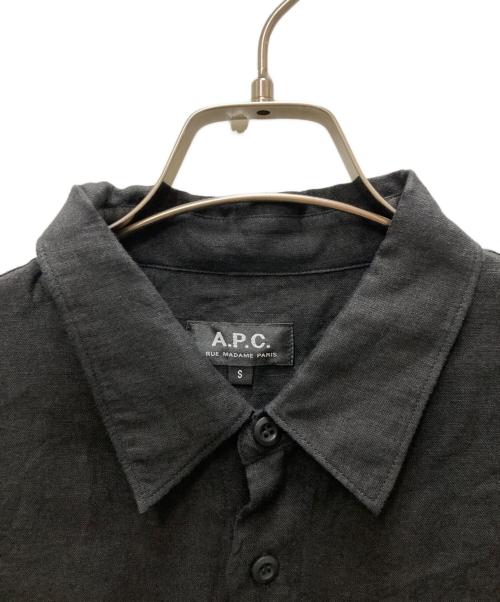 A.P.C.（アーペーセー）A.P.C. (アーペーセー) リネンシャツ ブラック サイズ:Sの古着・服飾アイテム