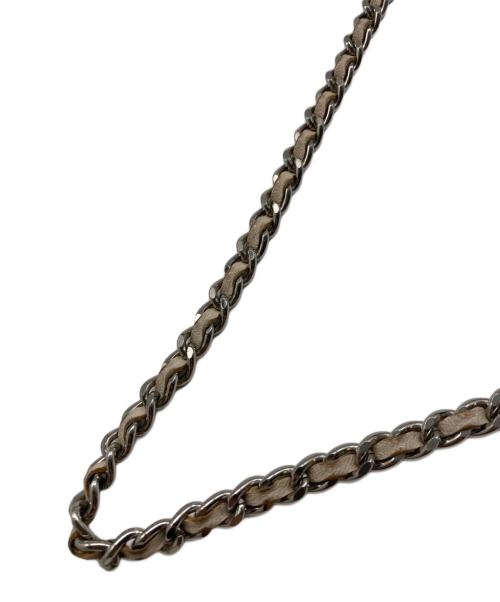 CHANEL（シャネル）CHANEL (シャネル) チョコバーチェーンショルダーバッグ ブラック×ホワイトの古着・服飾アイテム