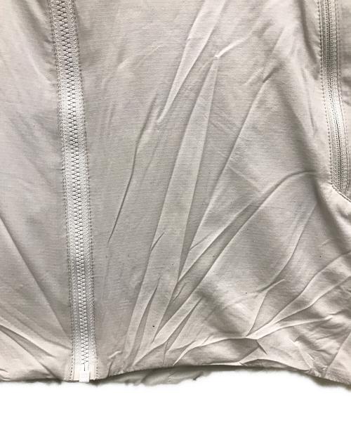 ARC'TERYX（アークテリクス）ARC'TERYX (アークテリクス) ATOM SL VEST グレー サイズ:Sの古着・服飾アイテム