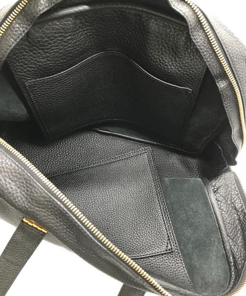 GIORGIO ARMANI（ジョルジョアルマーニ）GIORGIO ARMANI (ジョルジョアルマーニ) レザーハンドバッグ ブラックの古着・服飾アイテム