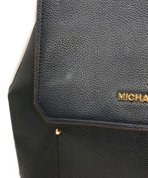 MICHAEL KORS（マイケルコース）MICHAEL KORS (マイケルコース) レザーリュック ネイビーの古着・服飾アイテム